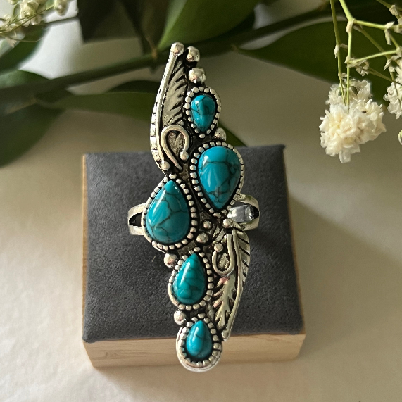 Turquoise Stone Vintage Feather Ring by Lost Lover